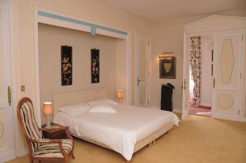 Logis Hotels Domaine Du Chatelard Dirac Dış mekan fotoğraf