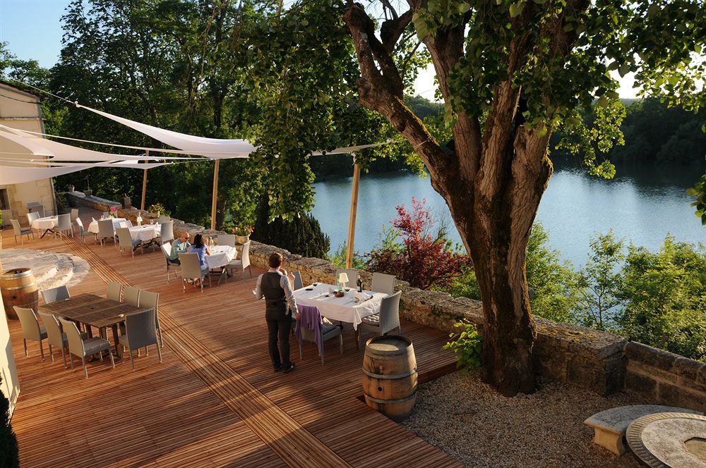 Logis Hotels Domaine Du Chatelard Dirac Dış mekan fotoğraf